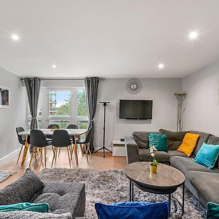 Elegant 3Br 2Bath Flat In Canary Wharf - O2 -Excel ลอนดอน ภายนอก รูปภาพ