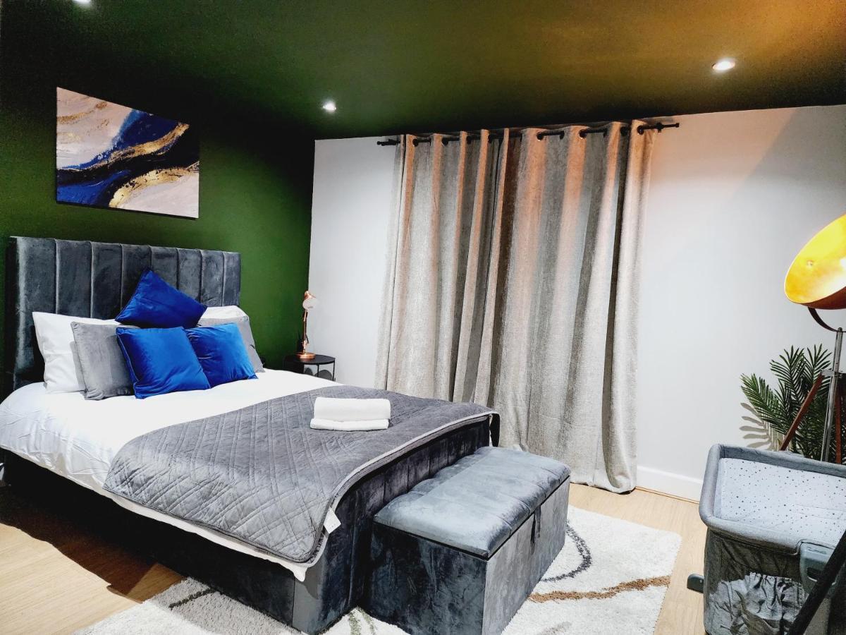 Elegant 3Br 2Bath Flat In Canary Wharf - O2 -Excel ลอนดอน ภายนอก รูปภาพ
