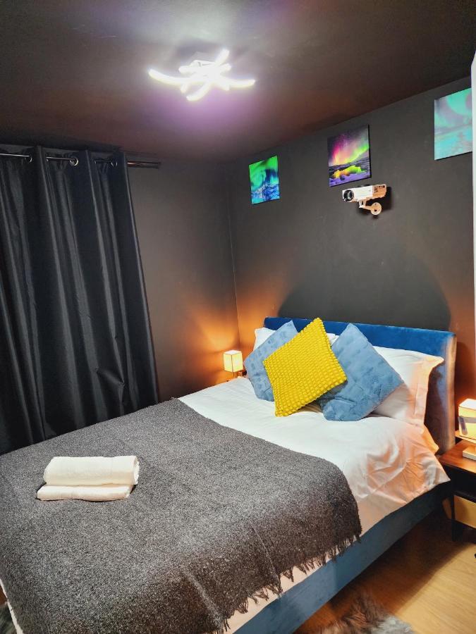Elegant 3Br 2Bath Flat In Canary Wharf - O2 -Excel ลอนดอน ภายนอก รูปภาพ